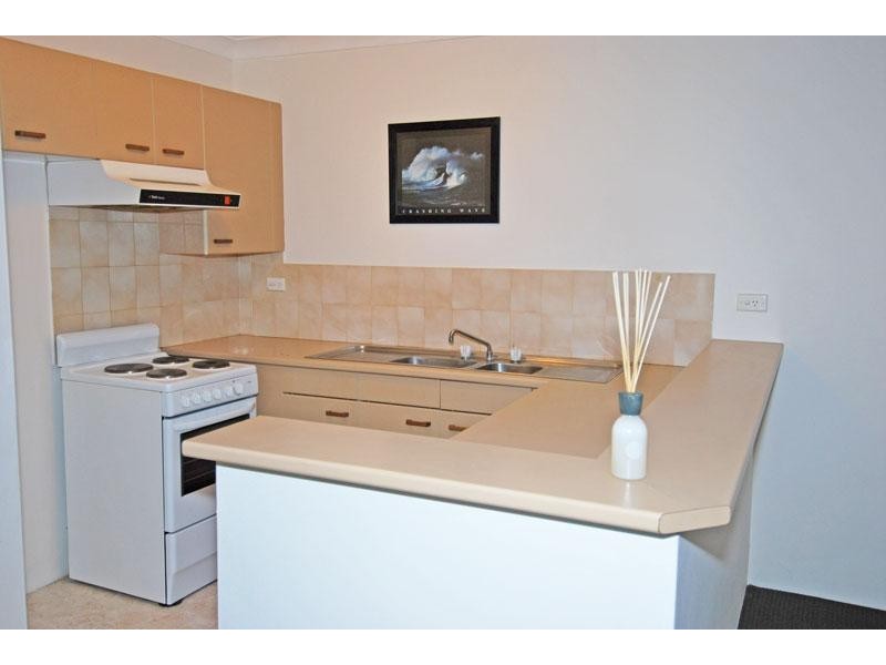 10/94-100 Flora Street, Sutherland NSW 2232