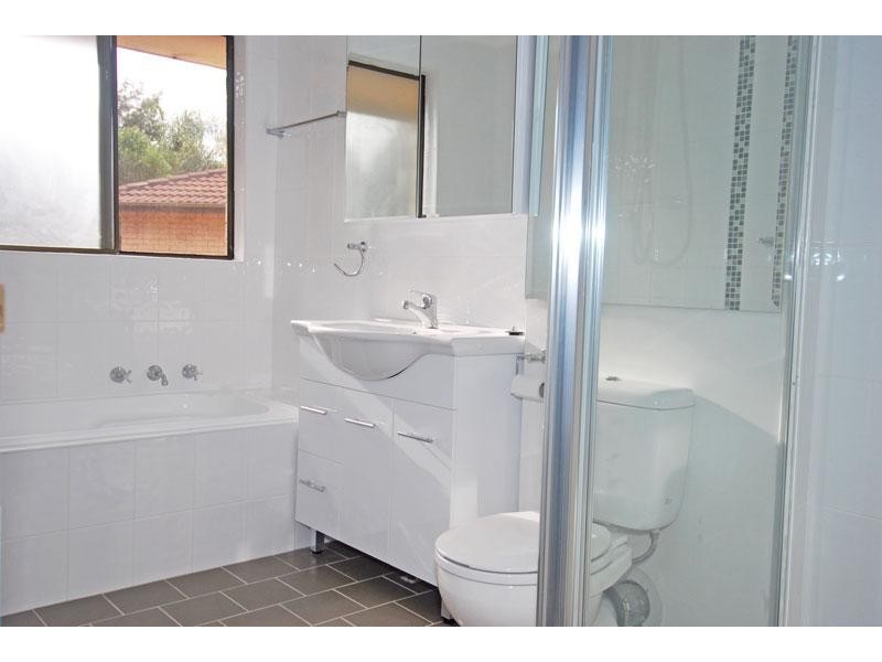 10/94-100 Flora Street, Sutherland NSW 2232