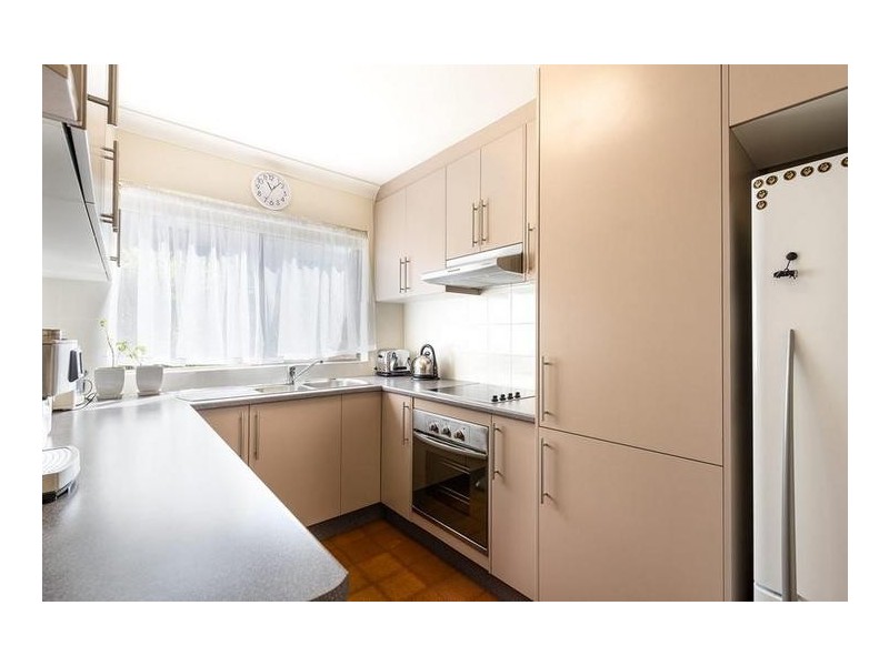 19/24 Toronto Parade (access via Wattle Road), Sutherland NSW 2232