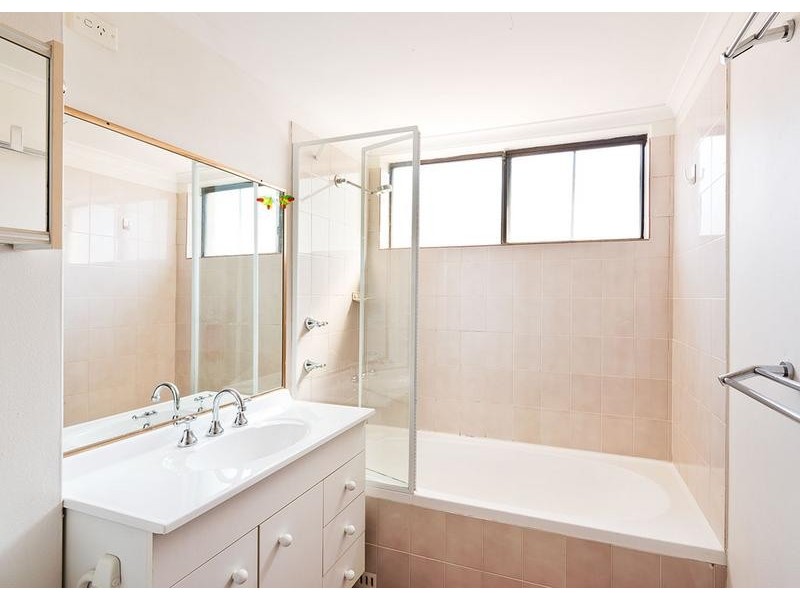 25/53 Auburn Street, Sutherland NSW 2232
