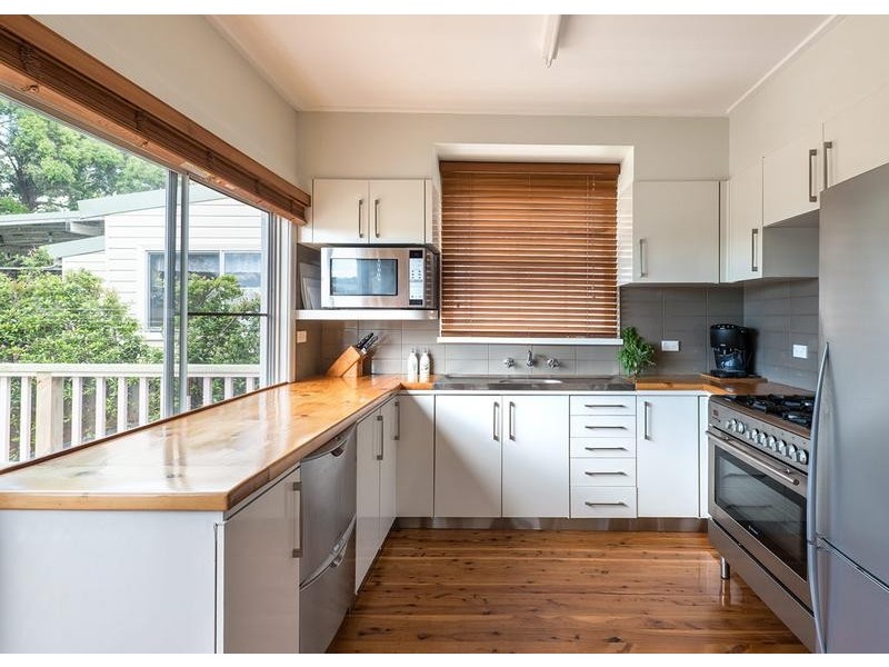 82 Wolger Street, Como NSW 2226