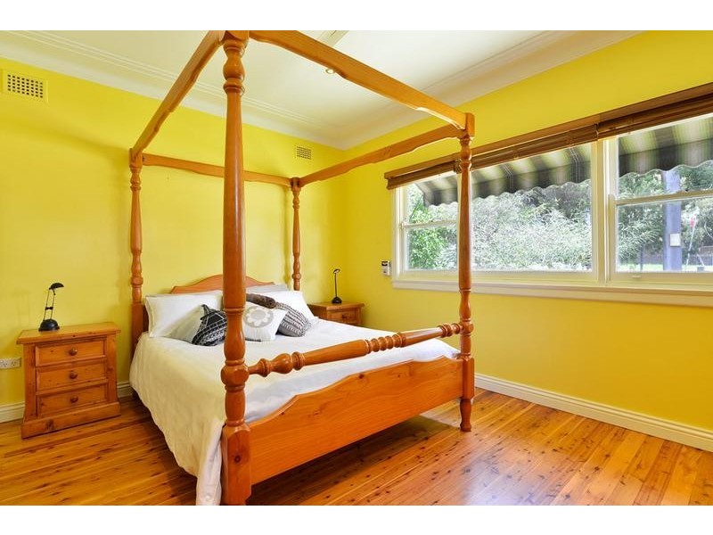 82 Wolger Street, Como NSW 2226