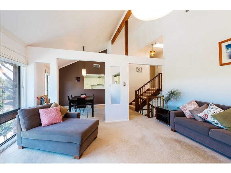 33 Siandra Drive, Kareela NSW 2232