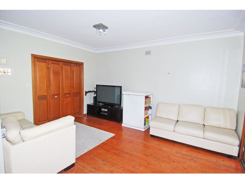 15 Dunwell Avenue, Loftus NSW 2232
