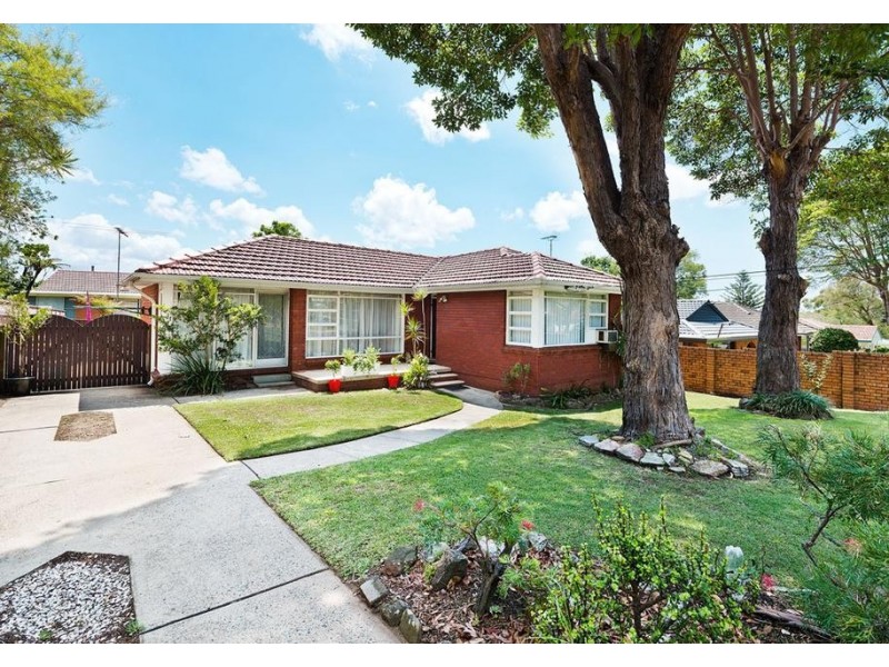 411 The Boulevarde, Kirrawee NSW 2232