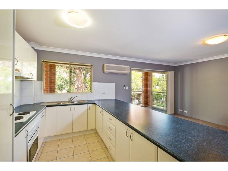 15/6-10 Gray Street, Sutherland NSW 2232