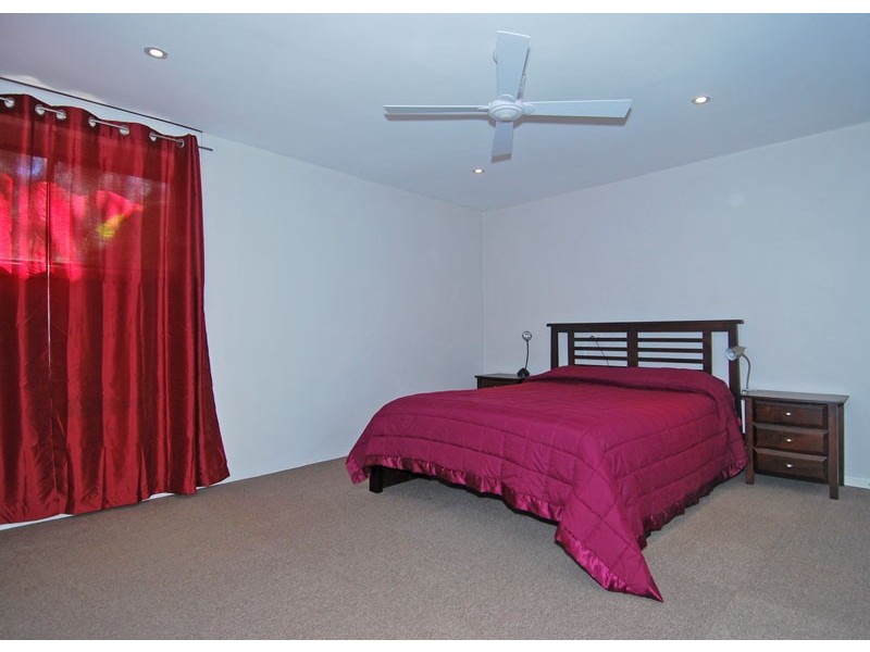 Flat 17 Anemone Place, Kirrawee NSW 2232