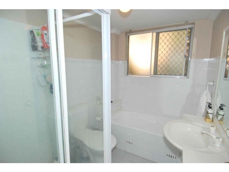1/59-61 Flora Street, Kirrawee NSW 2232