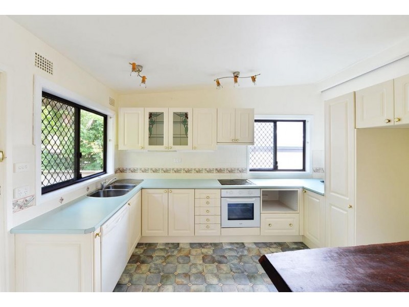 29 Tenth Avenue, Oyster Bay NSW 2225