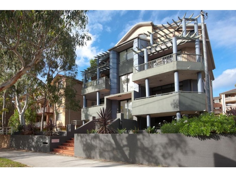 1/84 Linden Street, Sutherland NSW 2232