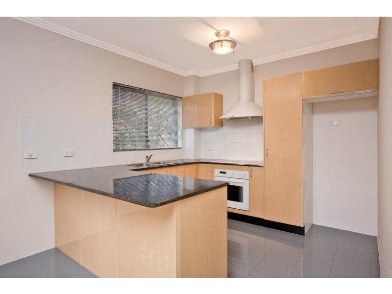 1/84 Linden Street, Sutherland NSW 2232