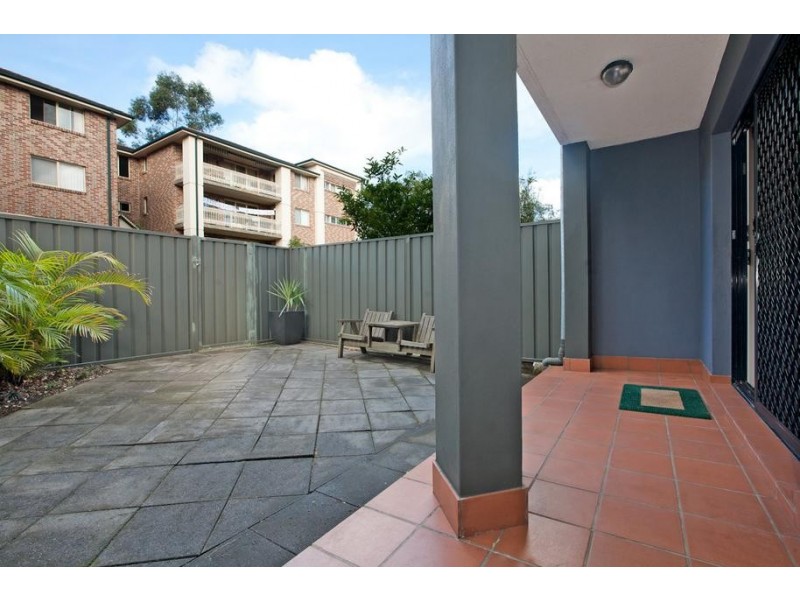 1/84 Linden Street, Sutherland NSW 2232