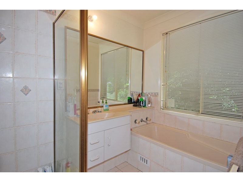 2b Flora Street, Oyster Bay NSW 2225