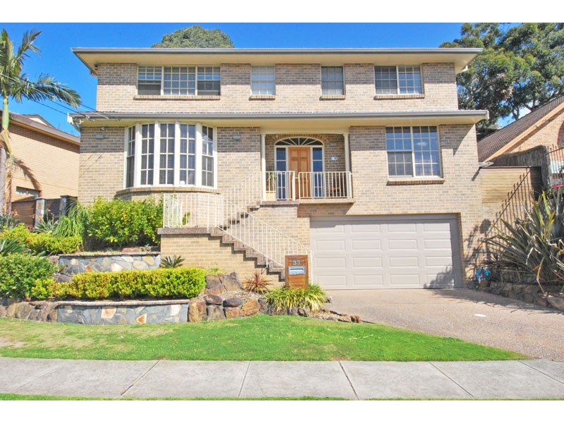 33 Ingrid Road, Kareela NSW 2232