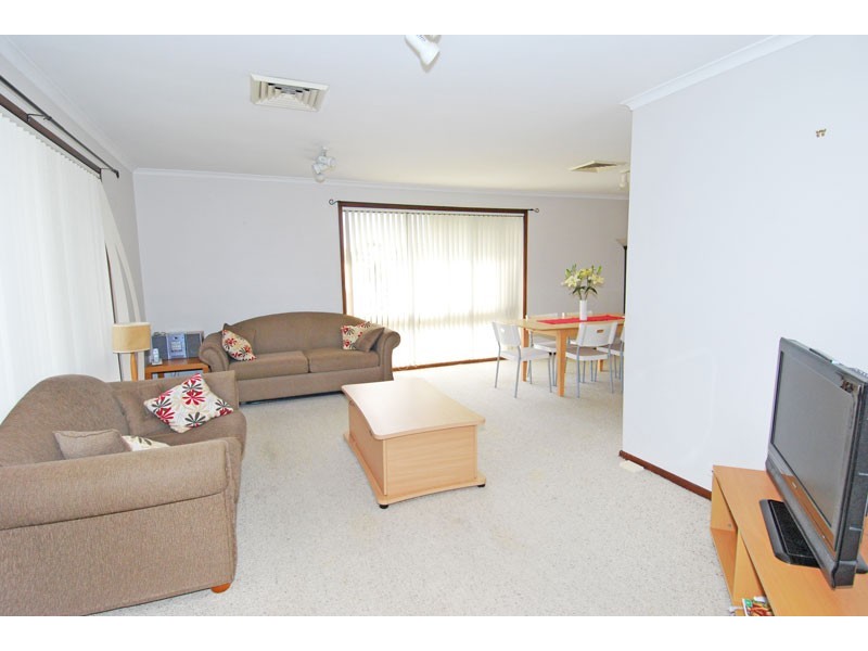 2 Bombo Place, Bangor NSW 2234