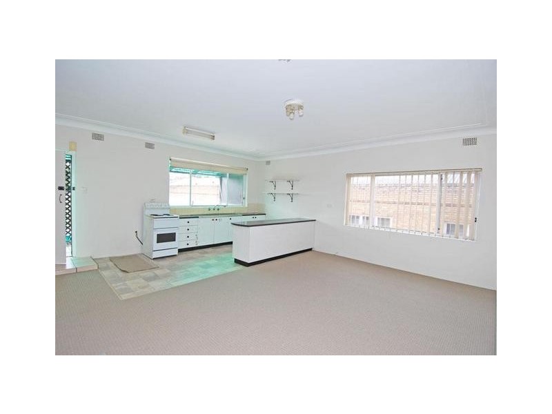 Flat 2/557-559 Box Road, Jannali NSW 2226