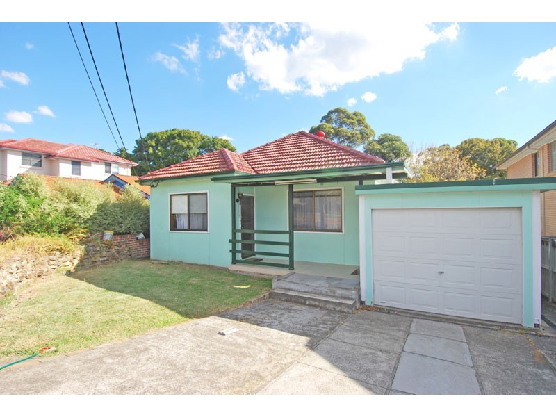 3 Roberts Street, Jannali NSW 2226