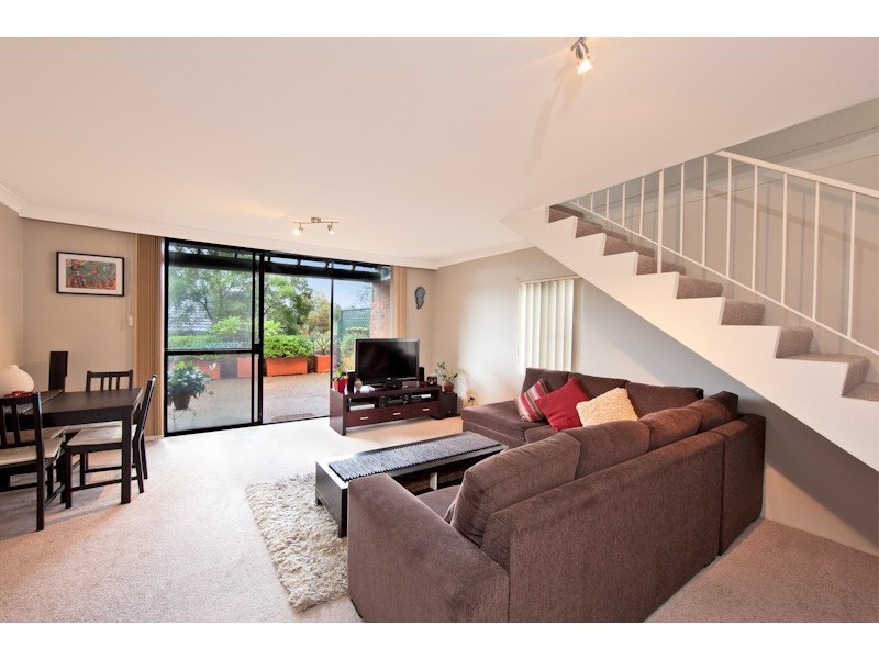 11/98-102 Glencoe Street, Sutherland NSW 2232