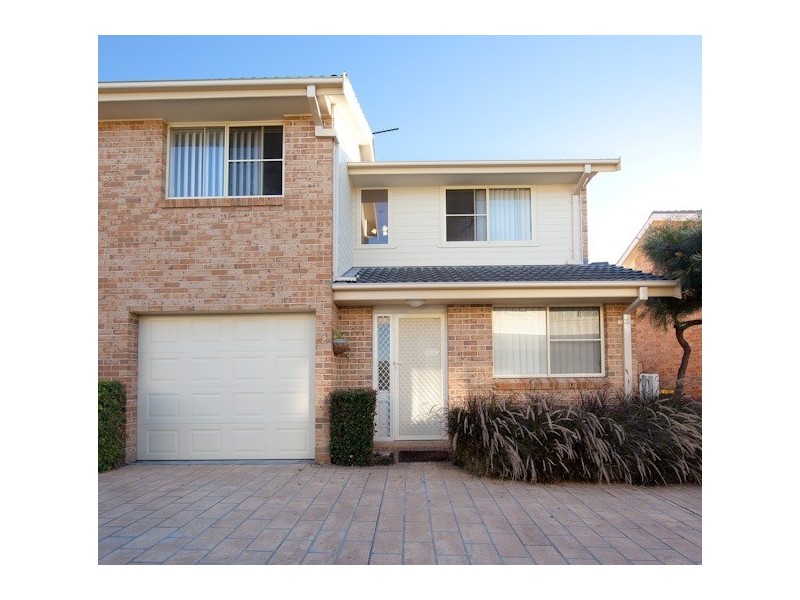 2/3-5 Acton Street, Sutherland NSW 2232