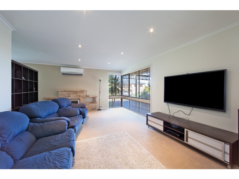 9 Paringa Place, Bangor NSW 2234