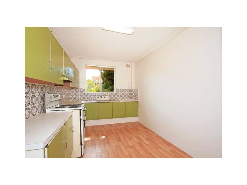 4/76 Glencoe Street, Sutherland NSW 2232