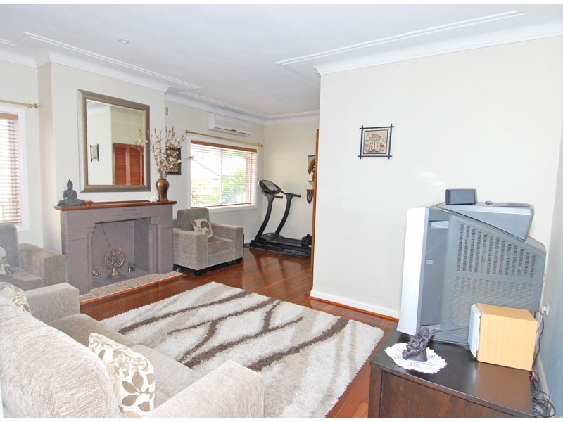 66 Warraba Street, Como NSW 2226