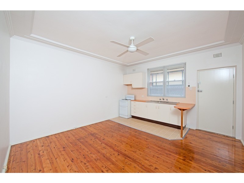 2/54 Burraneer Bay Road, Woolooware NSW 2230