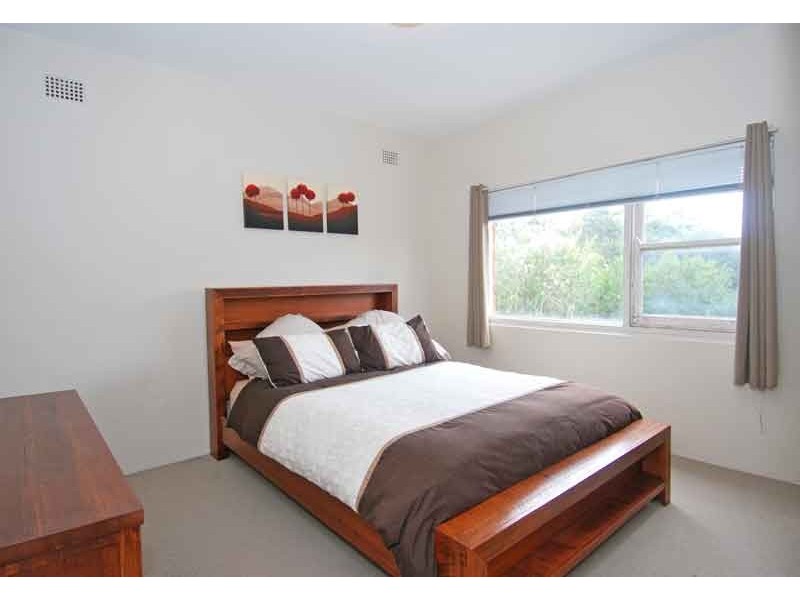 2/8 Oxley Avenue, Jannali NSW 2226