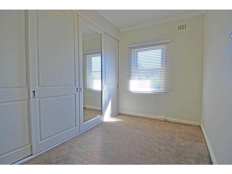 27 Novara Crescent, Como NSW 2226