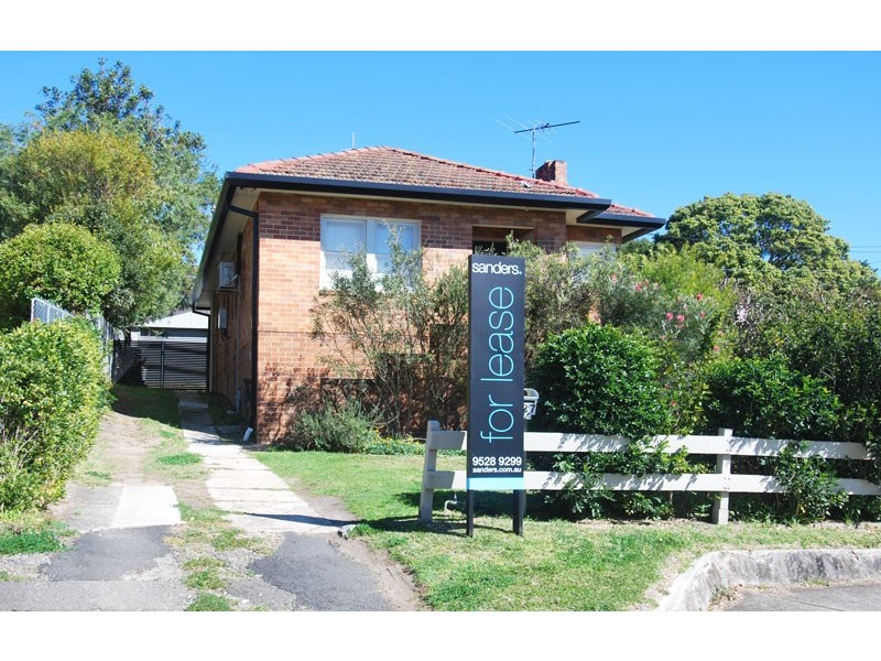 27 Novara Crescent, Como NSW 2226