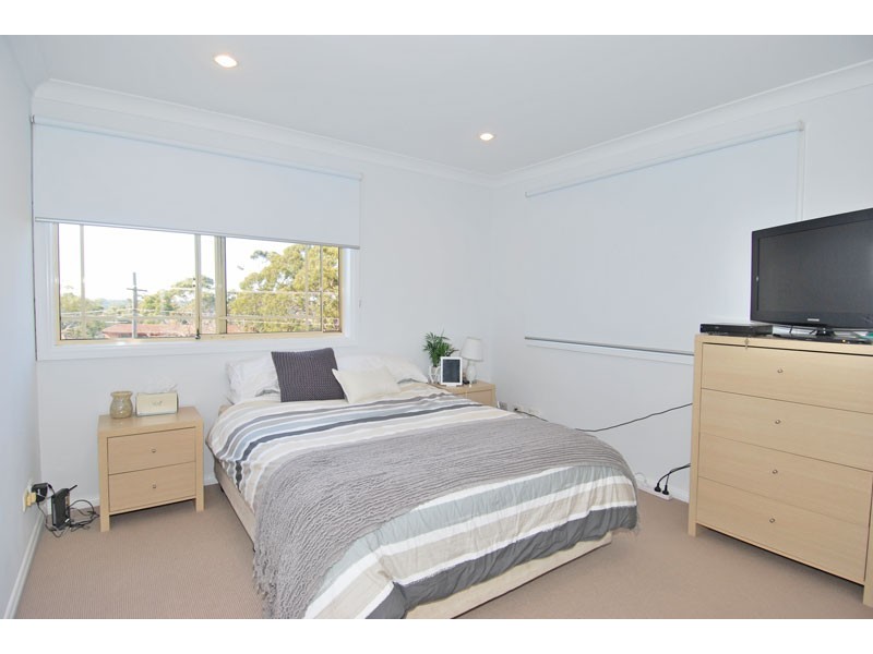 2/100 Wattle Road, Jannali NSW 2226