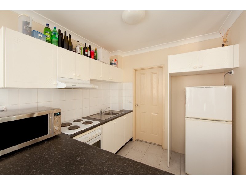 8/50 The Grand Parade, Sutherland NSW 2232