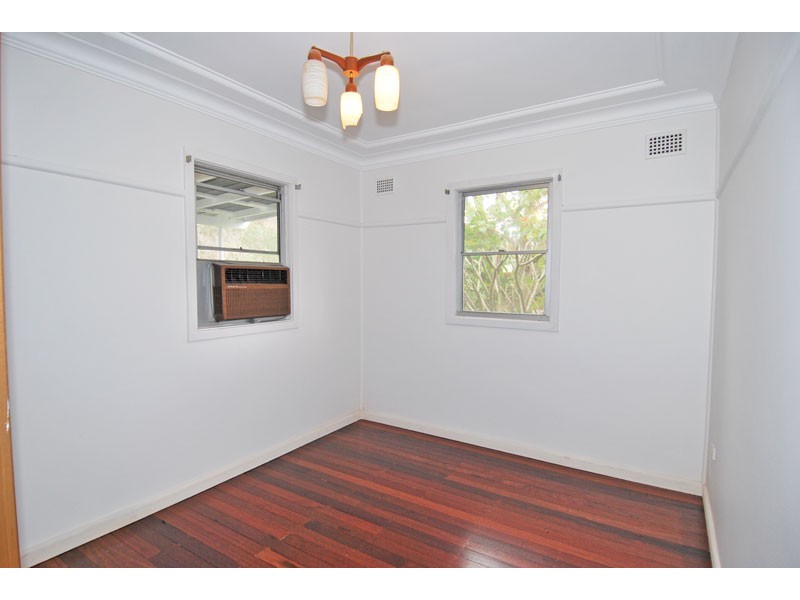 20a Linden Street, Sutherland NSW 2232