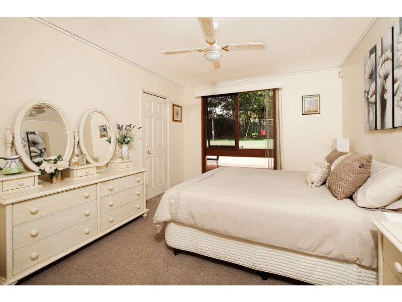 8 Glencoe Street, Sutherland NSW 2232