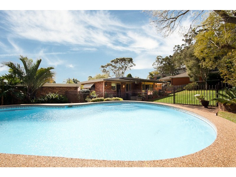 8 Glencoe Street, Sutherland NSW 2232