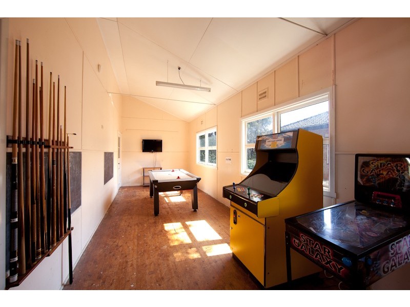 51 Acacia Road, Kirrawee NSW 2232