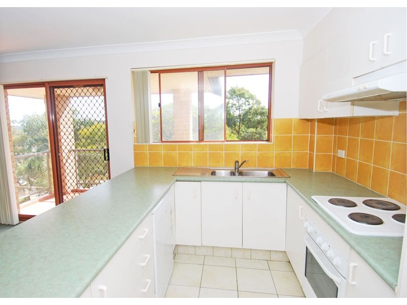 38/28 Leonay Street, Sutherland NSW 2232