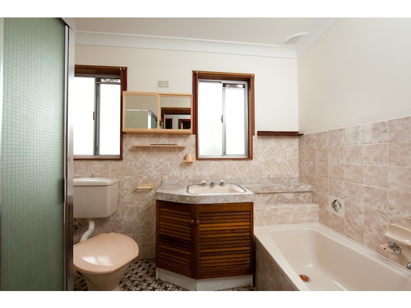 18 Ninth Avenue, Jannali NSW 2226