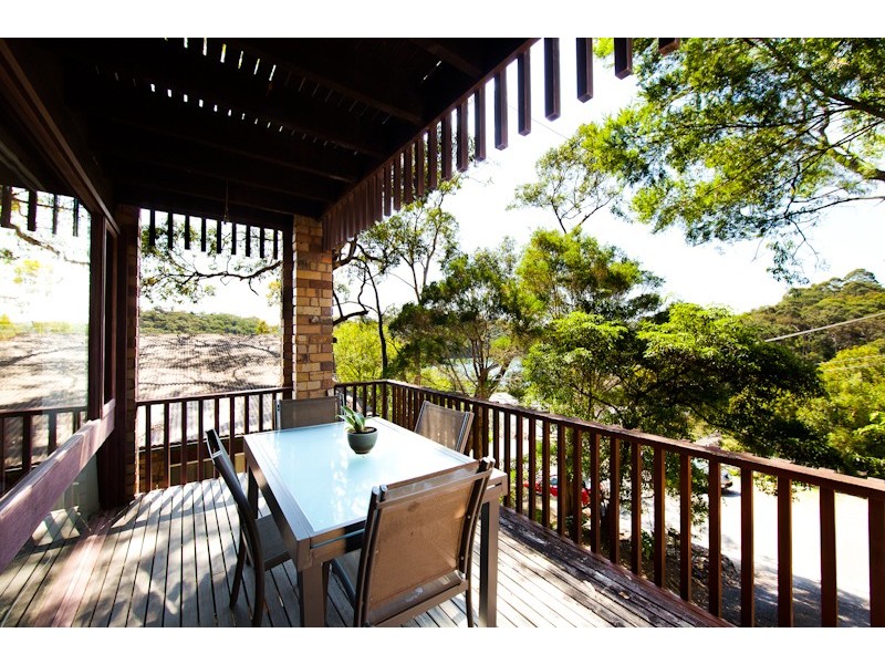 4 Wigens Avenue, Como NSW 2226