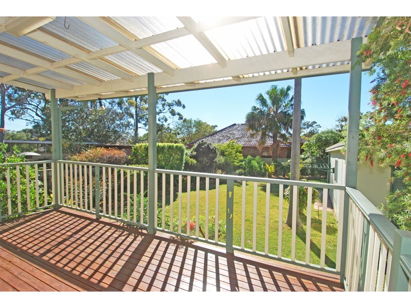 100 Wolger Street, Como NSW 2226