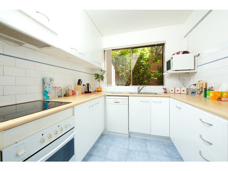 25/24 Toronto Parade, Sutherland NSW 2232