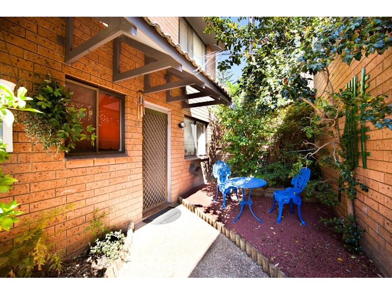 25/24 Toronto Parade, Sutherland NSW 2232