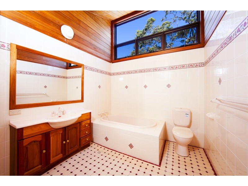 12 Buchanan Avenue, Bonnet Bay NSW 2226