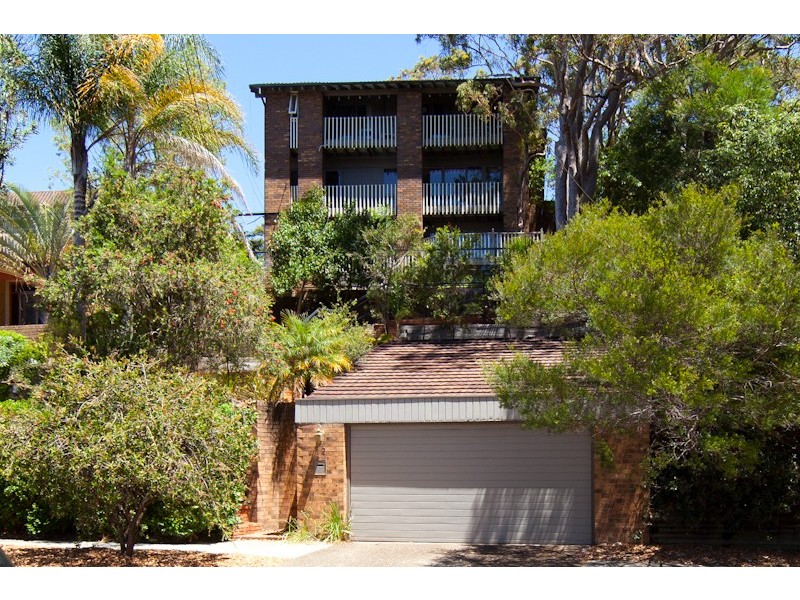 12 Buchanan Avenue, Bonnet Bay NSW 2226