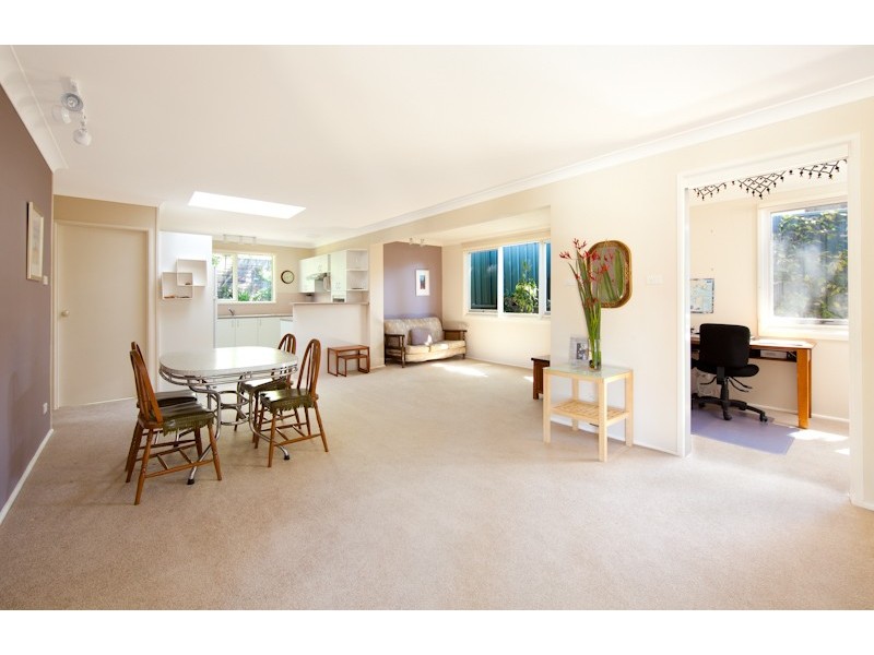 13 Kiewa Place, Kirrawee NSW 2232