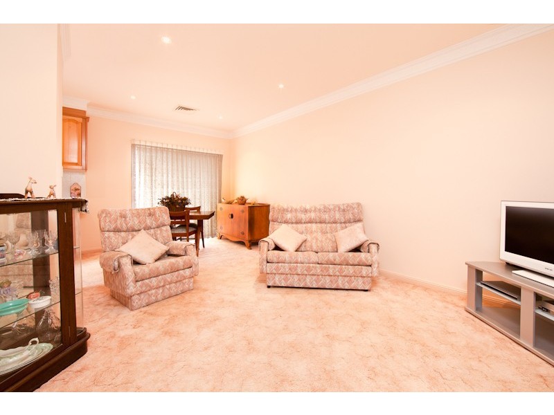 2/346 Forest Road, Kirrawee NSW 2232