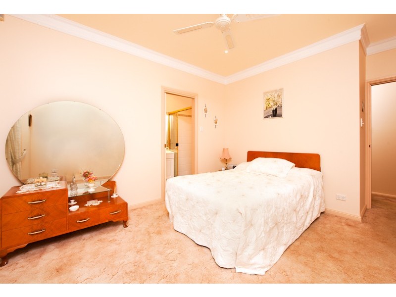 2/346 Forest Road, Kirrawee NSW 2232