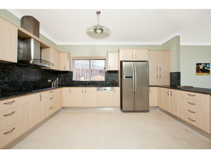 2 Caroline Street, Oyster Bay NSW 2225