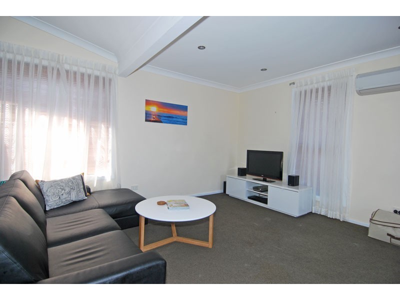 121a Woronora Crescent, Como NSW 2226