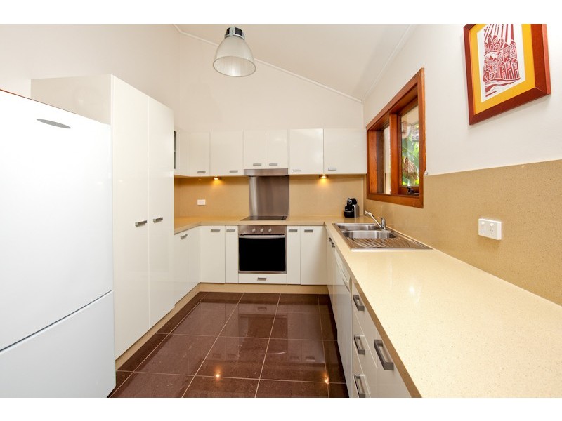 23 Stirling Avenue, Kirrawee NSW 2232